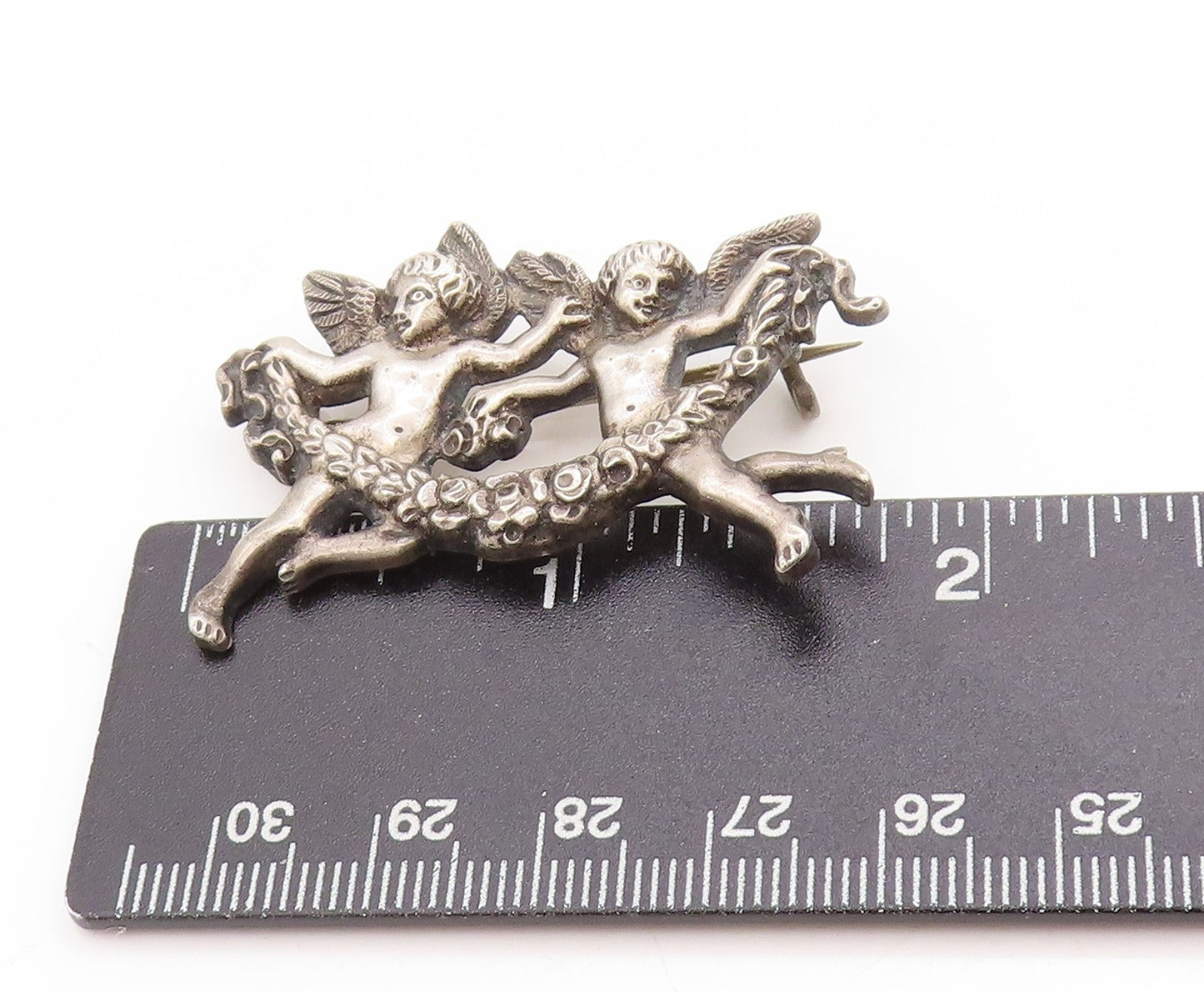 925 Sterling Silver Vintage Brooch Twin Cherub Angel Floral Wreath Pin  BP11887