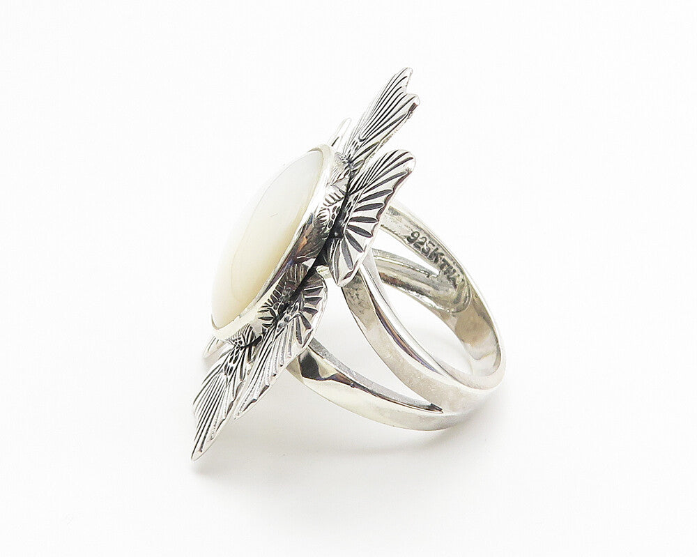 925 Sterling Silver  Mother Of Pearl Flower Motif Cocktail Ring Sz 7  RG10650