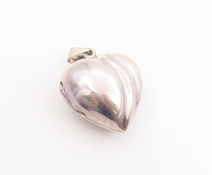 925 Sterling Silver Vintage Pendant Modernist Ribbed Love Heart OPENS  PT26129