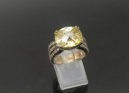 925 Sterling Silver  Vintage Shiny Cubic Zirconia Cocktail Ring Sz 7  RG22367