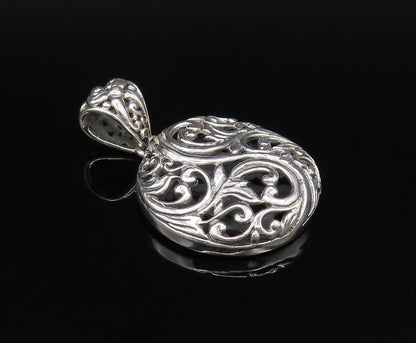 925 Sterling Silver  Vintage Openwork Floral Vine Round Pendant  PT21501