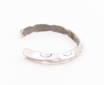 925 Sterling Silver Vintage Bracelet NAVAJO Etched Wavy Knife Edge Cuff  BT11649