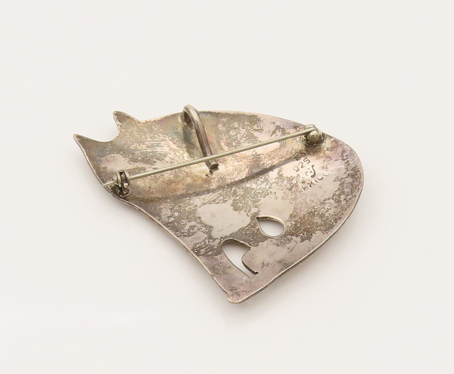 DESIGNER 925 Silver  Vintage Tri Tone Triangle Pattern Cat Brooch Pin  BP10277