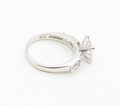 925 Sterling Silver  Cubic Zirconia Solitaire Accent Ring Sz 9.5  RG16479