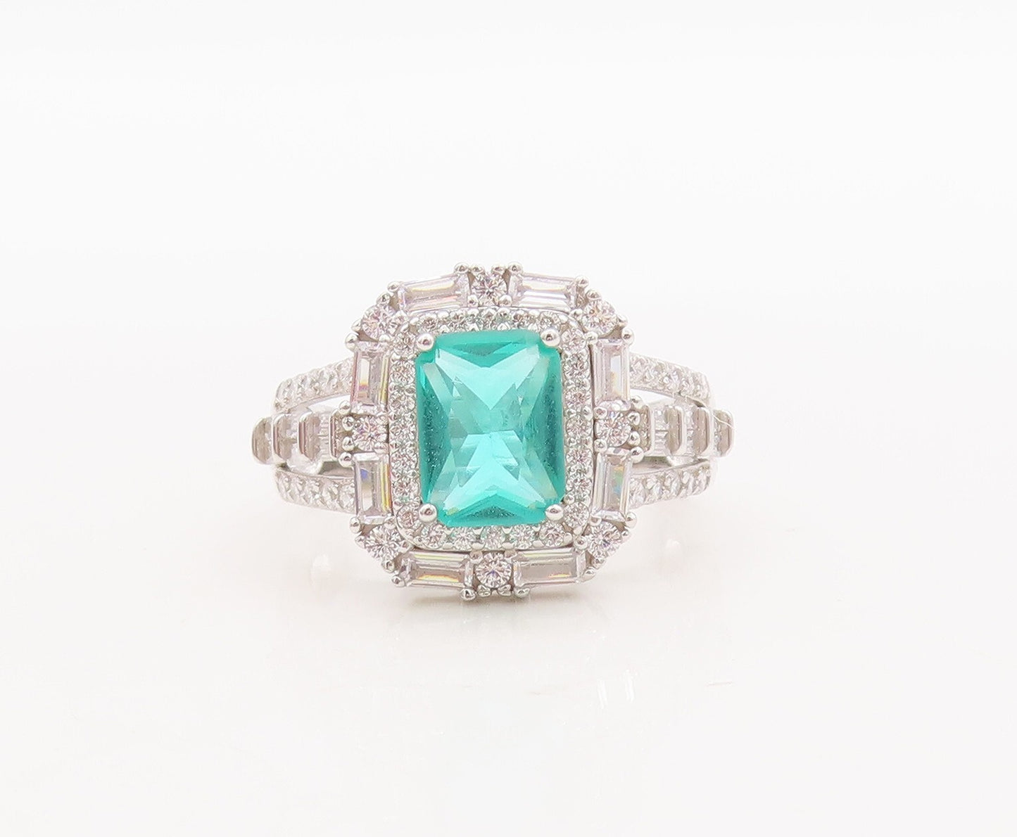 925 Sterling Silver Vintage Ring Rectangle Sea Green Halo White CZ Sz 7  RG29659