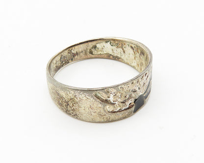 925 Sterling Silver  Vintage Dark Tone Enamel Detail Band Ring Sz 8  RG10304