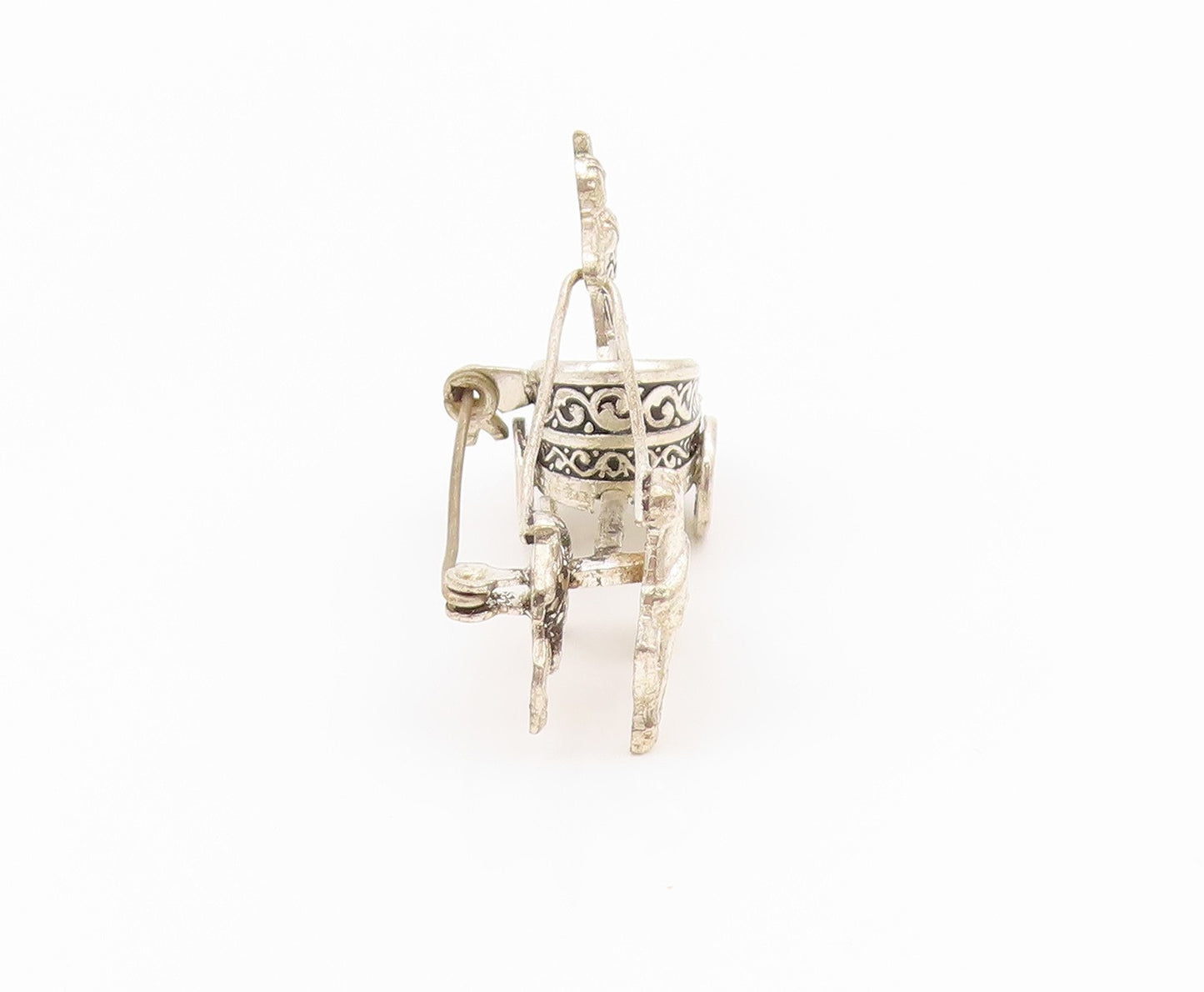 925 Sterling Silver Vintage Brooch Antique 3D Cut Royal Chariot  BP11684