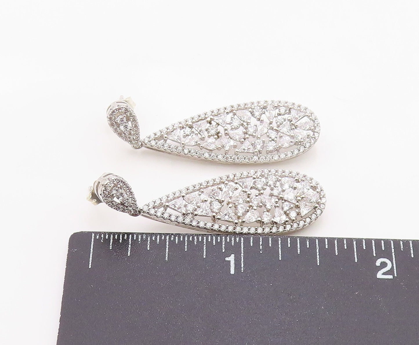 925 Sterling Silver Vintage Earrings Sparkling CZ Teardrop Cluster  EG14383