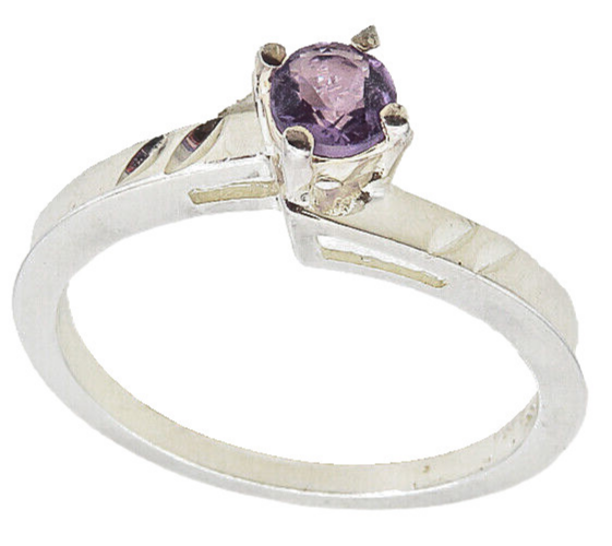 925 Sterling Silver  Prong Set Amethyst Diamond Cut Solitaire Ring Sz 8 RG8727