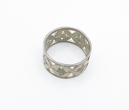 925 Sterling Silver  Vintage Dark Tone Floral Cutout Band Ring Sz 7.5  RG8399