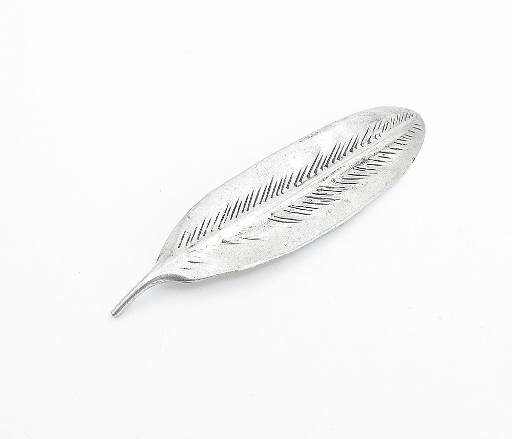 DANECRAFT 925 Silver  Vintage Etched Single Feather Motif Brooch Pin  BP1195