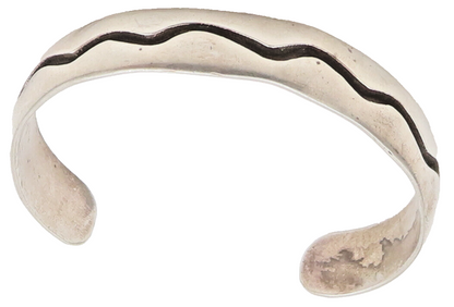 NAVAJO ZUNI 925 Silver  Vintage Wave Carved Plane Solid Cuff Bracelet  BT10088
