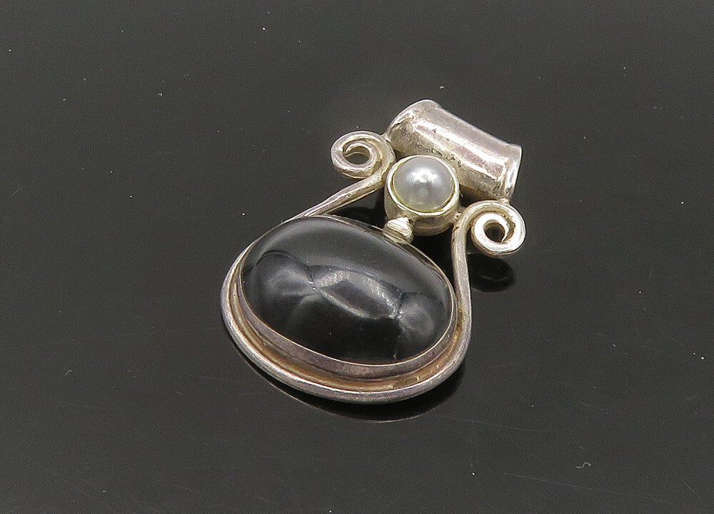 925 Sterling Silver  Vintage Cabochon Black Onyx & Pearl Swirl Pendant PT17711