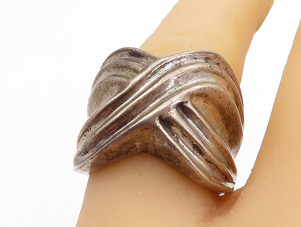 MEXICO 925 Silver  Vintage Dark Tone Fluted Crossover Band Ring Sz 8.5  RG5296