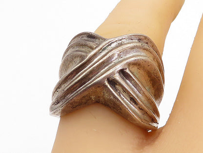 MEXICO 925 Silver  Vintage Dark Tone Fluted Crossover Band Ring Sz 8.5  RG5296
