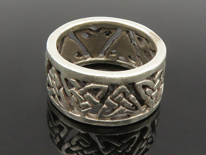 925 Sterling Silver  Vintage Celtic Knot Cutout Band Ring Sz 5  RG24405