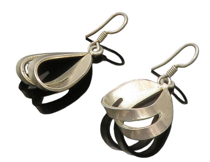 MEXICO 925 Sterling Silver  Vintage Smooth Cutout Design Drop Earrings  EG6764