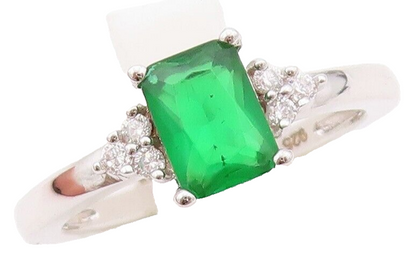 925 Sterling Silver Vintage Ring Rectangle Green & White CZ  Sz 7  RG30371