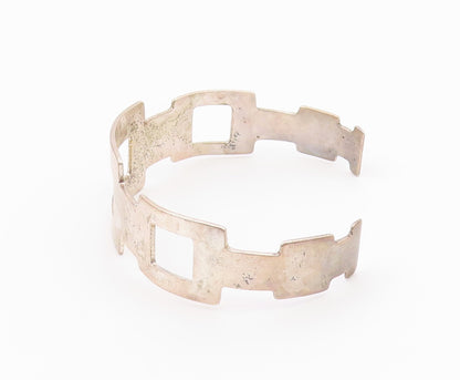 925 Sterling Silver  Vintage Graduated Open Rectangle Cuff Bracelet  BT9380