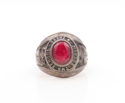 925 Sterling Silver Vintage Ring Dark Tone Red CZ 1972 School  Sz 9  RG31024