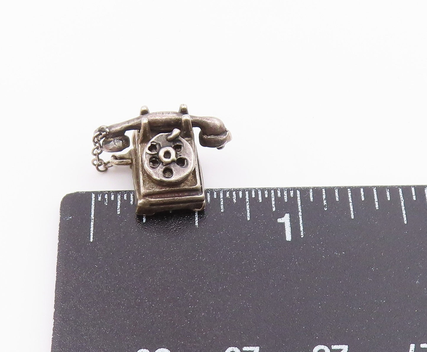 925 Sterling Silver  Vintage Old Fashioned Telephone Pendant  PT19429
