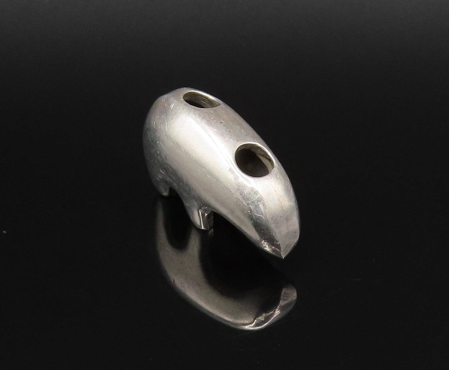 925 Sterling Silver  Vintage Minimalist Polished Bear Motif Pendant  PT21482