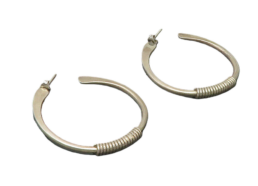 925 Sterling Silver  Vintage Dark Tone Wrapped Detail JHoop Earrings  EG7312