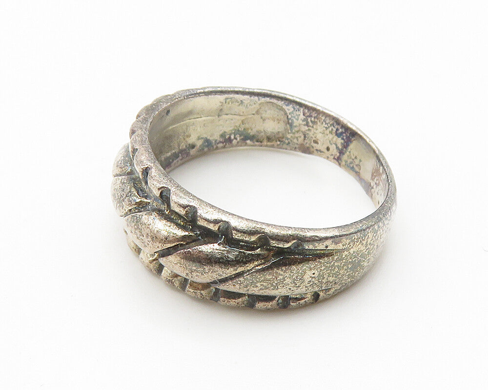 925 Sterling Silver  Vintage Shiny Slanted Etched Band Ring Sz 5.5  RG10229