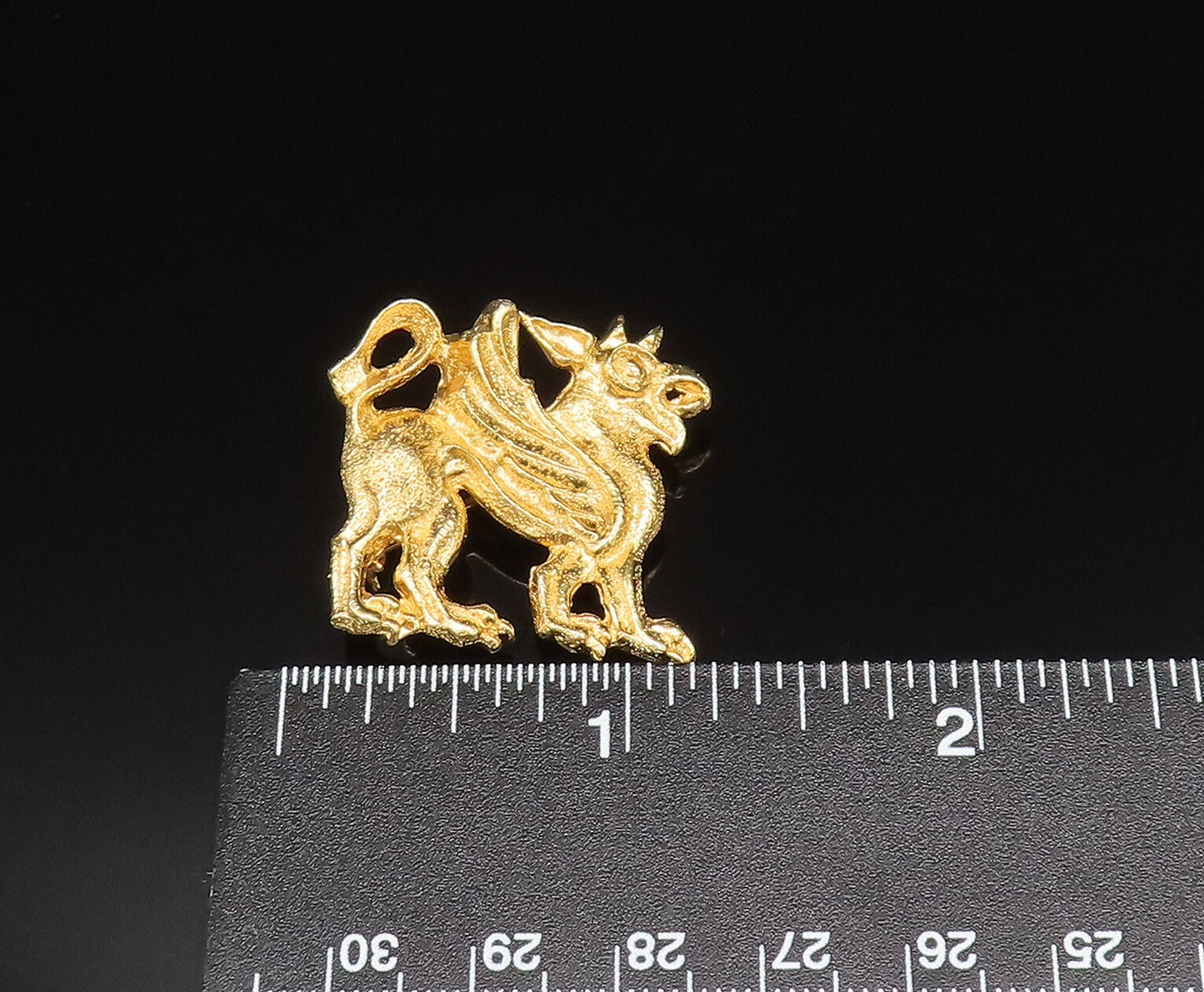 925 Sterling Silver  Vintage Carved Gold Plated Dragon Brooch Pin  BP9553