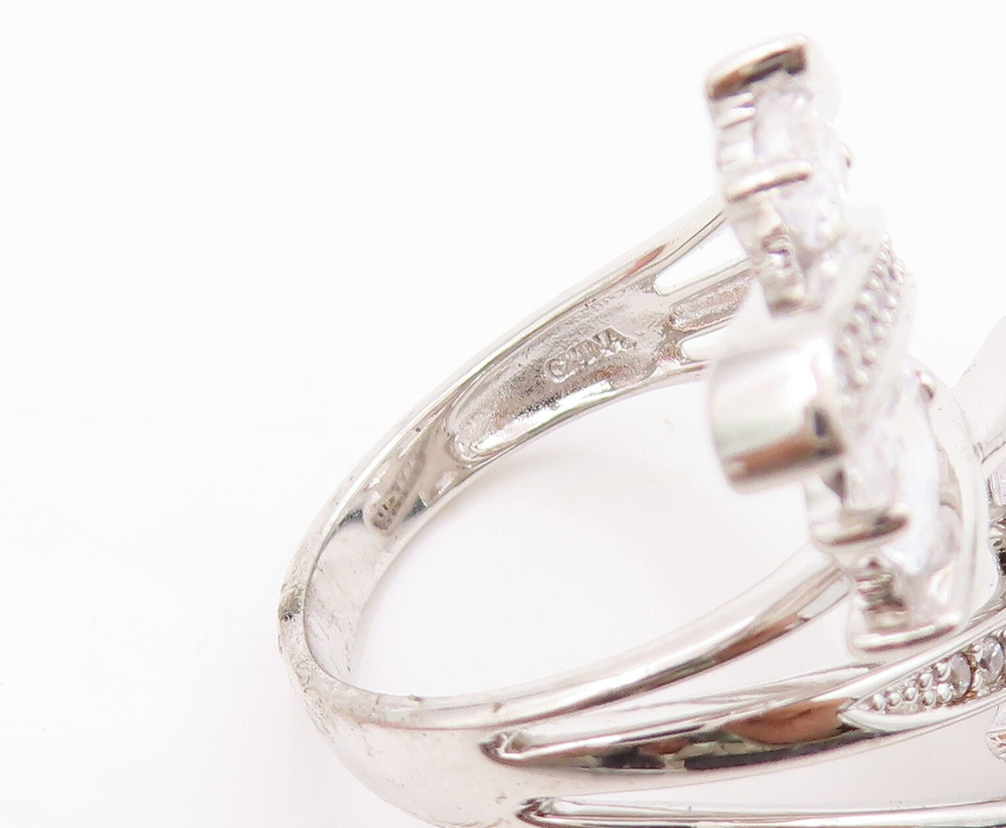 925 Sterling Silver Vintage Ring Designer Bypass Cutout CZ Inlay Sz 7 RG31894