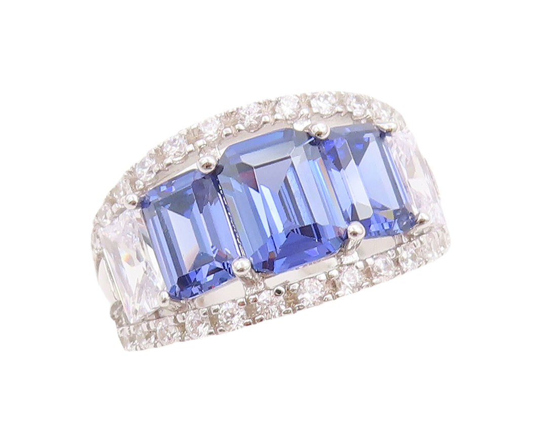 925 Sterling Silver Vintage Ring Rectangle Cut Sapphire & CZ  Sz 7.5  RG30616