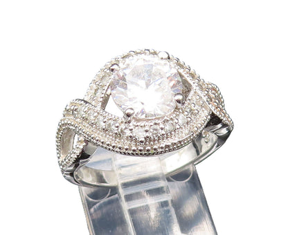 925 Sterling Silver  Vintage Infinity Knot Cubic Zirconia Ring Sz 7.5  RG25503