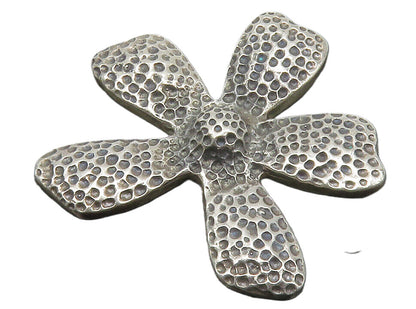 925 Sterling Silver  Vintage Hammered Single Flower Motif Pendant  PT11100