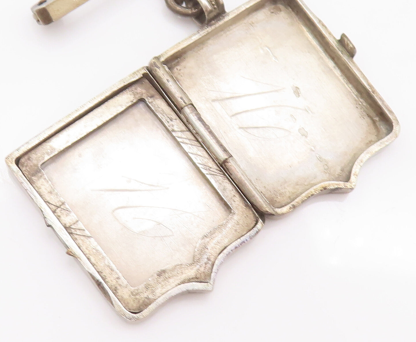 925 Sterling Silver Vintage Brooch Pin Antique Photo Locket (OPENS)  BP10727