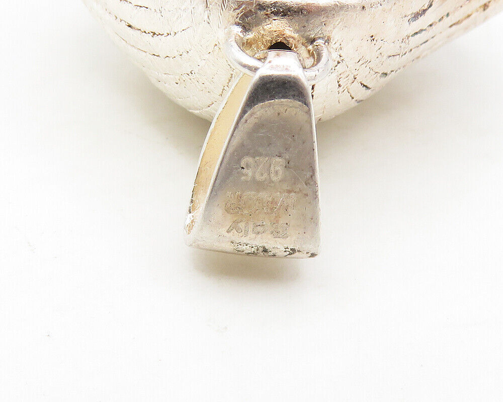 925 Sterling Silver  Vintage Shiny Scalloped Clam Shell Motif Pendant  PT14338