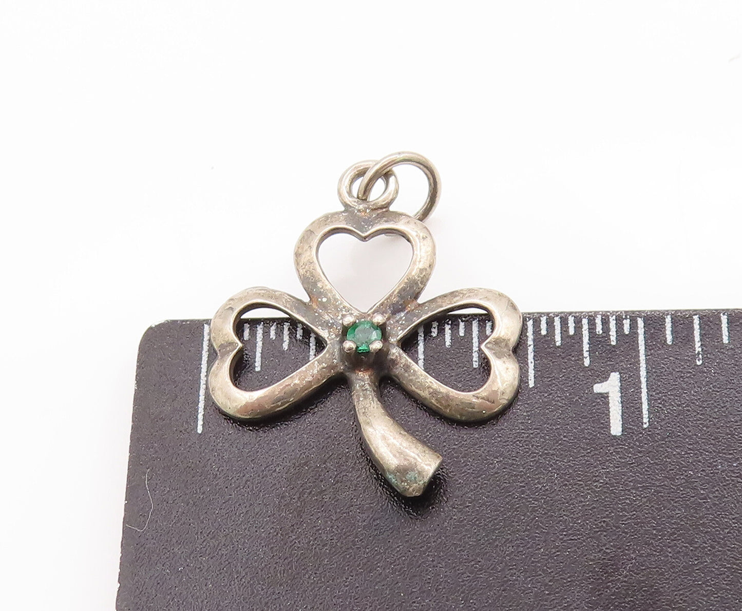 925 Sterling Silver Vintage Pendant Mini Emerald Beaded Cutout Clover  PT23072
