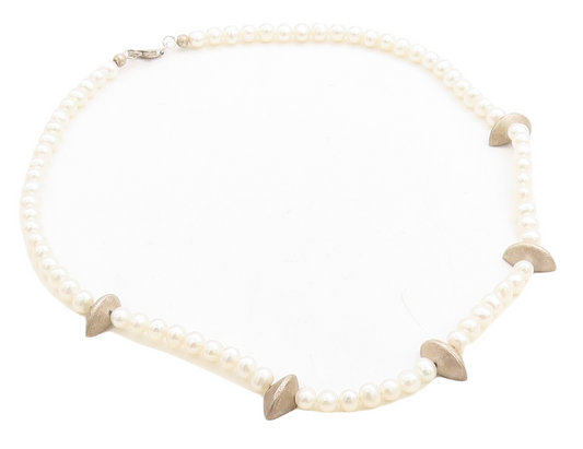 925 Sterling Silver  Vintage Petite Freshwater Pearls Beaded Necklace  NE1131