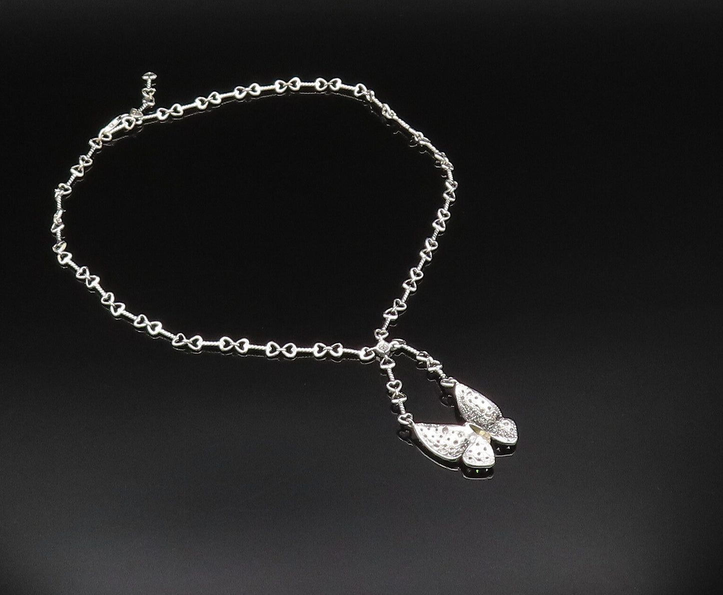 925 Silver  Vintage Peridot & Cubic Zirconia Butterfly & Heart Necklace NE3904