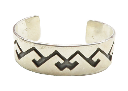 925 Sterling Silver  Vintage Oxidized Pattern Chiseled Cuff Bracelet  BT4829