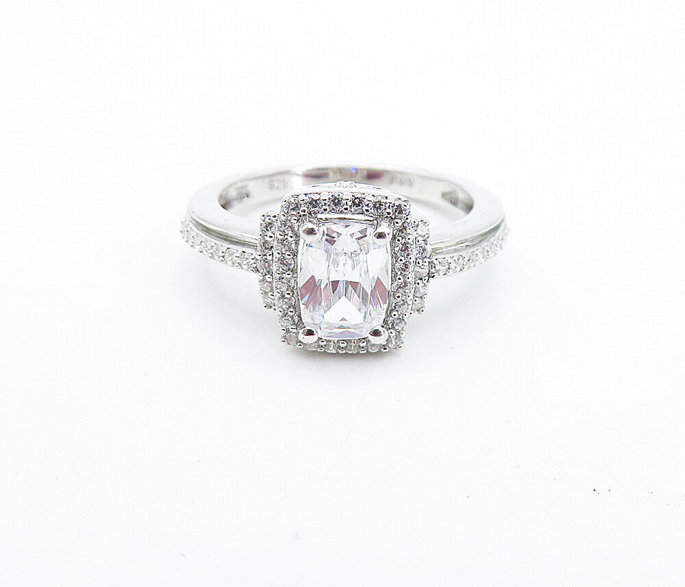 925 Sterling Silver  Cubic Zirconia Solitaire With Accents Ring Sz 7  RG4110