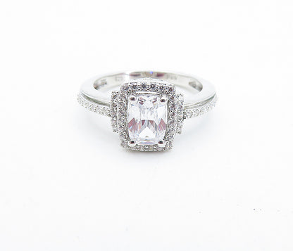 925 Sterling Silver  Cubic Zirconia Solitaire With Accents Ring Sz 7  RG4110