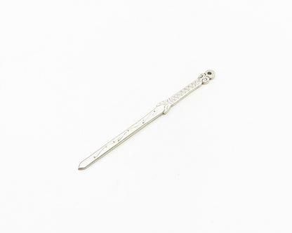 925 Sterling Silver  Vintage Shiny Etched Detail Sword Trinket  TR2599