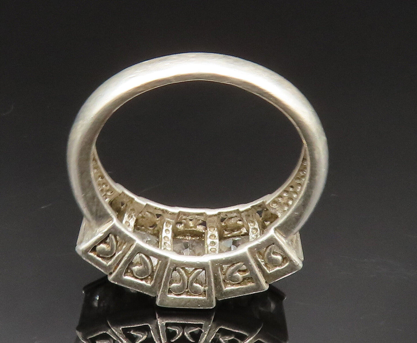 925 Silver  Vintage Graduated Five Stone Cubic Zirconia Ring Sz 9  RG24594