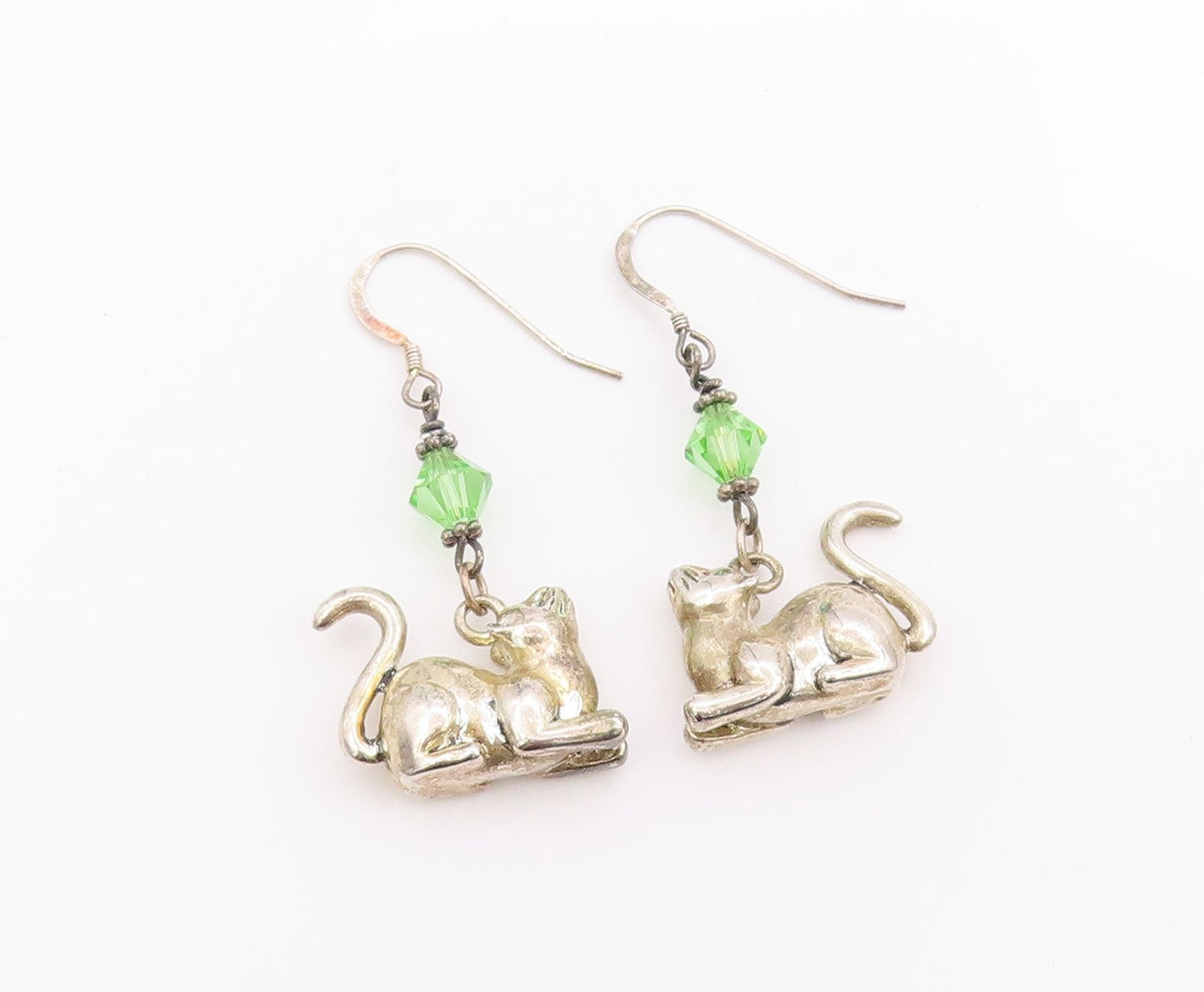 925 Sterling Silver Vintage Earrings Lucky Cat Charm with Green Sparkle  EG13710