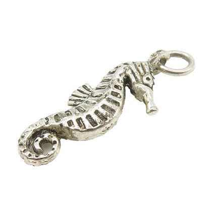 925 Sterling Silver  Vintage Petite Seahorse Motif Animal Pendant  PT12001