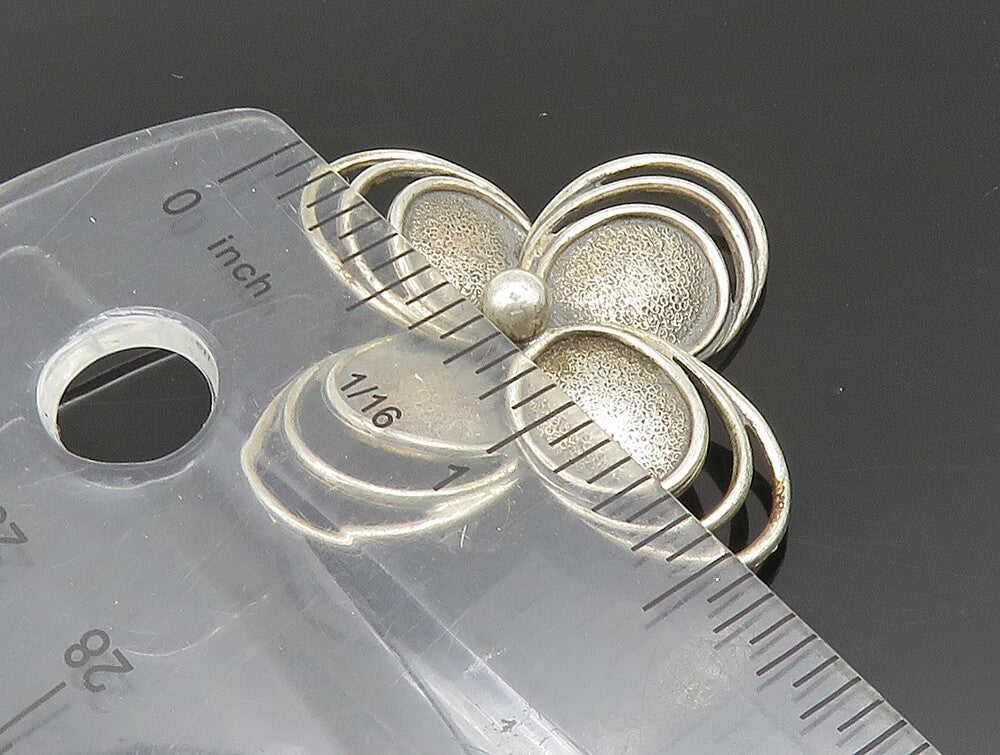 BEAU 925 Sterling Silver  Vintage Textured Open Floral Brooch Pin  BP9440