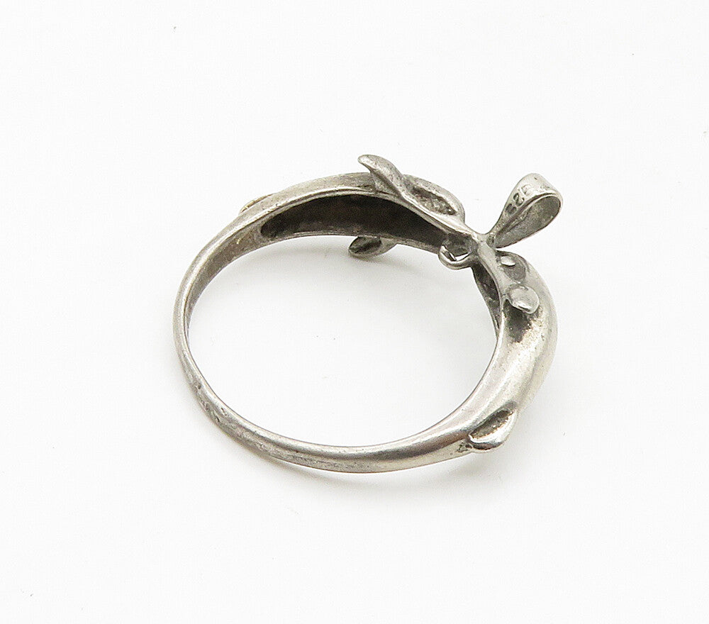 925 Sterling Silver  Vintage Double Dolphin Motif Open Circle Pendant  PT12501