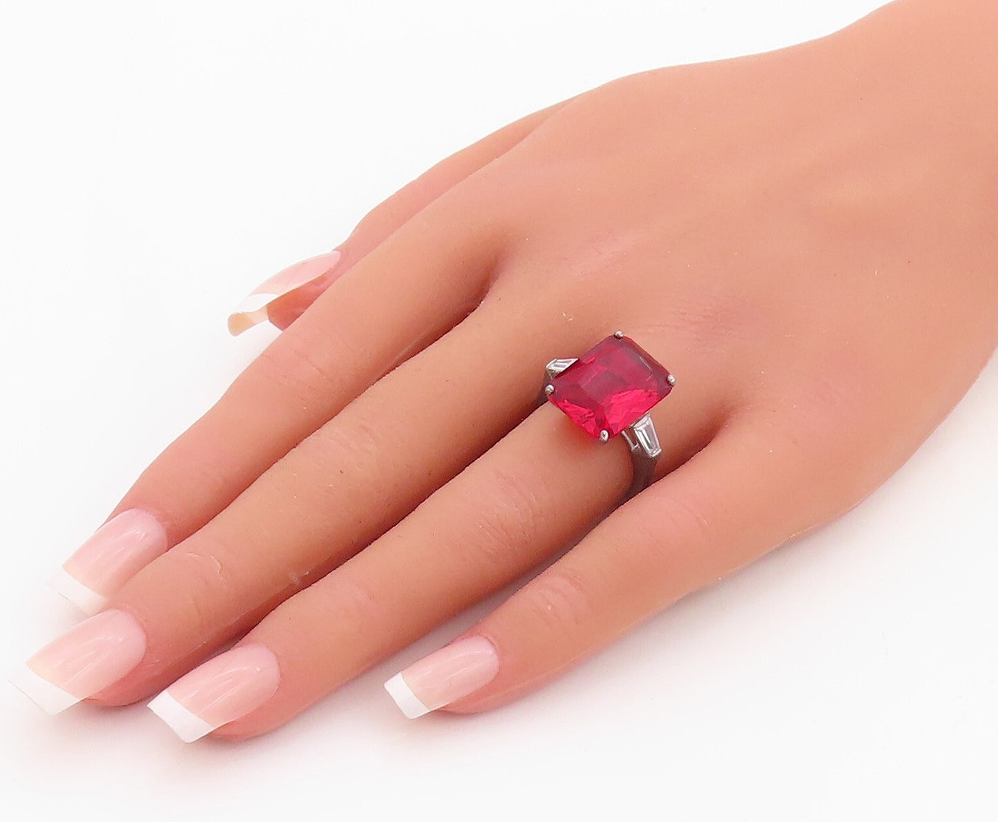 925 Sterling Silver Vintage Ring Rectangle Cut Red & White CZ  Sz 6.5  RG30046