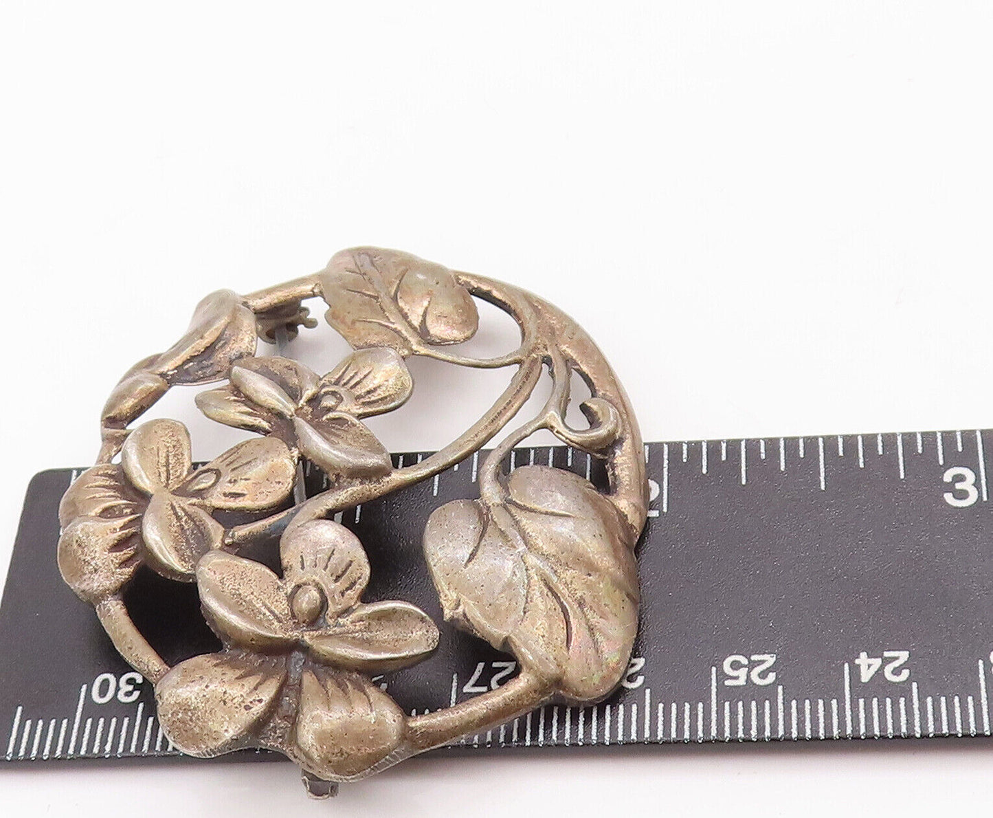 925 Sterling Silver Vintage Brooch Pin Antique Floral Design Carved  BP10939