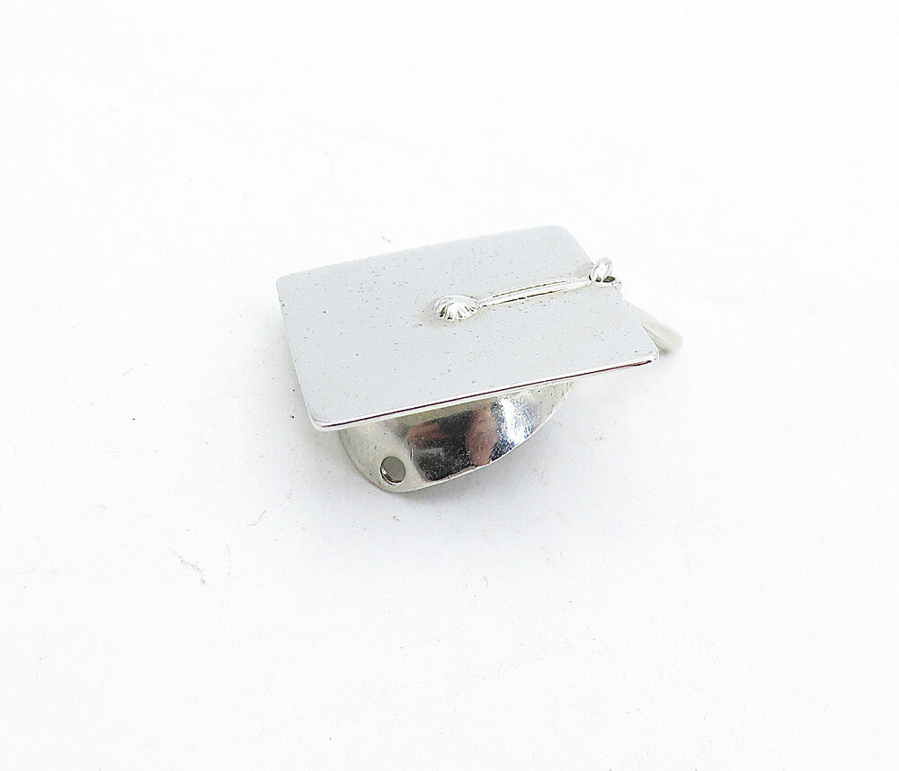 BEAU 925 Sterling Silver  Vintage Shiny Graduation Cap Motif Pendant  PT4022